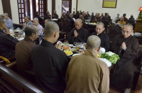 Tự sự bữa cơm cuối năm…