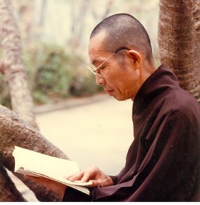 Gương sáng muôn thuở chiếu soi