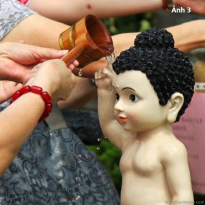 Lại một mùa Phật đản, đi tìm hình tượng Phật sơ sanh