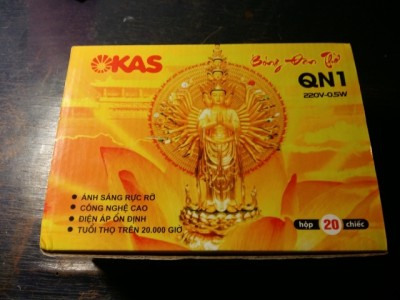 Dùng hình ảnh Phật quảng cáo bóng đèn điện