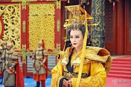 Ý nghĩa và tác giả của bài Khai Kinh kệ ?