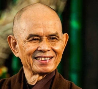 Nụ cười thiền sư Thích Nhất Hạnh