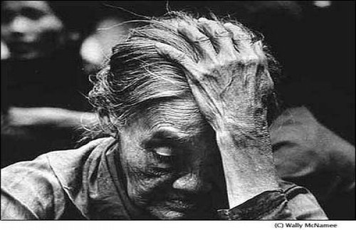 Nước mắt mẹ già