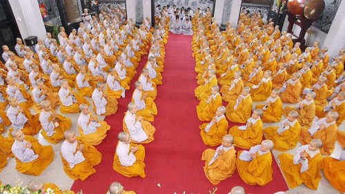 Ở yên được năm công đức