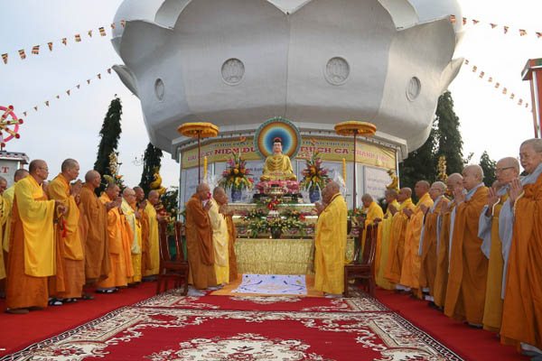 Đà Nẵng: Đại lễ kỷ niệm Đức Bổn Sư Thích Ca Mâu Ni thành đạo