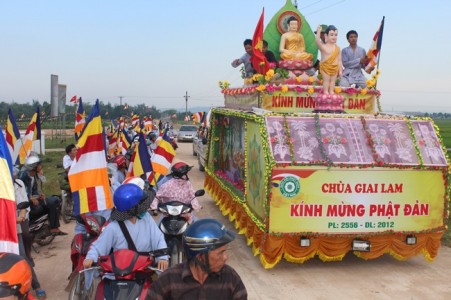 Chùa Giai Lam tổ chức Đại lễ Phật đản PL 2556 - DL 2012