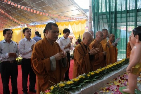 Thái Bình: Phật giáo huyện Vũ Thư tổ chức Đại lễ Phật đản PL 2559