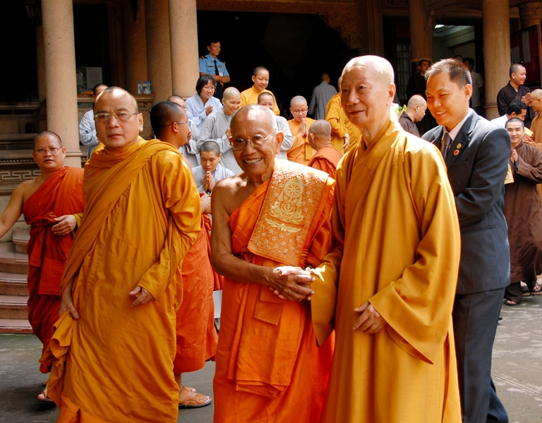 Đi từ Phật giáo để phát triển quan hệ hữu nghị Việt Nam - Campuchia