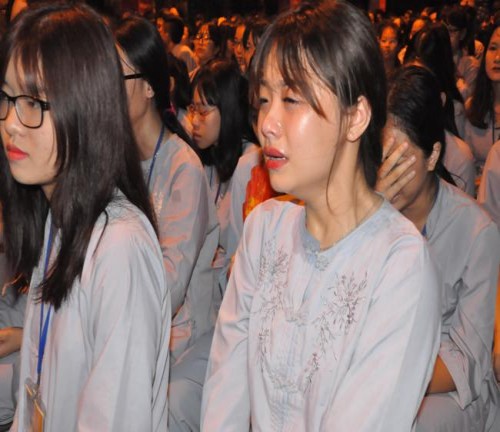 Ngày thứ năm của khóa tu “Phật luôn trong con”