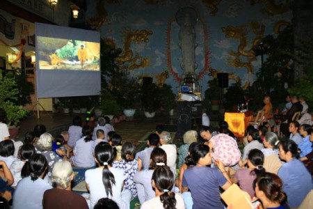 Đà Nẵng: Chùa Viên Quang tổ chức chiếu phim Cuộc đời Đức Phật