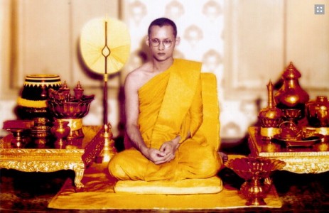 Quốc vương Thái Lan Bhumibol Abdulyadej băng hà