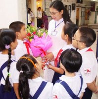 Cô Giáo mới và buổi lên lớp đầu tiên