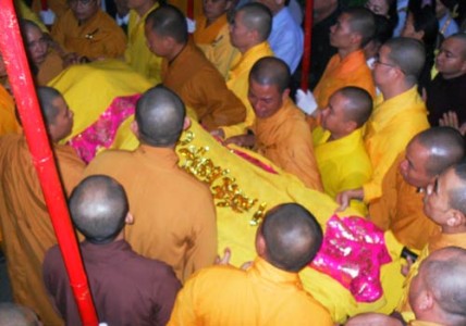 Tang lễ của người đệ tử Phật