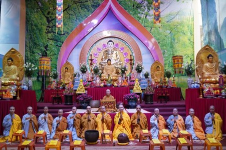 Tăng ni giảng sinh Lớp đào tạo giảng sư khu vực phía Bắc thực tập trong Pháp hội Dược Sư 