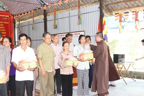 Hà Giang: Chùa Thiên Ân trao quà từ thiện nhân mùa Vu Lan