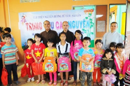 CLB Hương Từ Tâm với chương trình “Trung Thu Cao Nguyên”