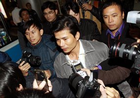 Cá voi ông cứu sống thủy thủ tàu Vinalines Queen?