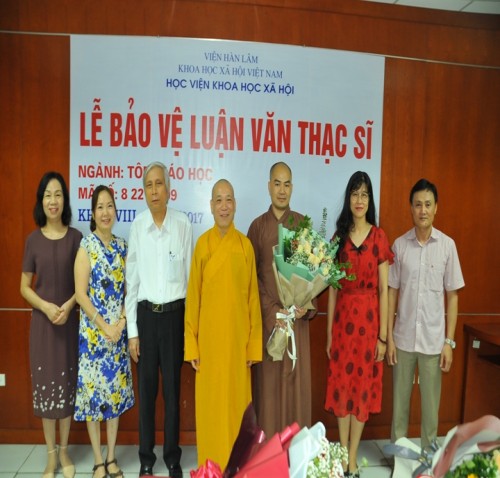 Đại đức Thích Quảng Nghĩa bảo vệ xuất sắc luận văn thạc sĩ  