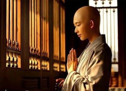 Giải thoát hay tự tại trước các nguy cơ ràng buộc trong cuộc sống