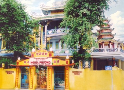 Thùy dương sóng lặng tiễn đưa thầy