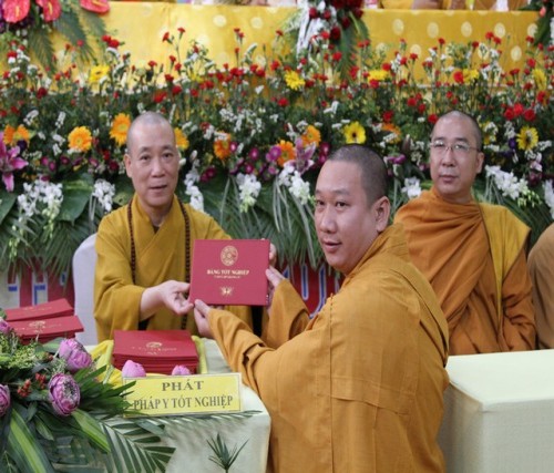 Lễ tốt nghiệp lớp đào tạo Cao - Trung cấp Giảng sư