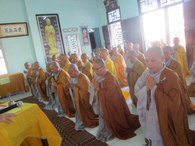 Trường hạ Ni thị xã Ninh Hòa bế giảng khóa An cư PL 2558