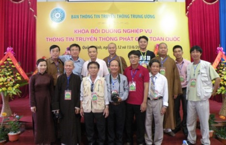 Tản mạn về 'nghề' làm báo Phật giáo