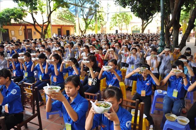 Bế mạc khóa tu “Thắp sáng Tuệ Giác” năm 2014 tại chùa Bằng