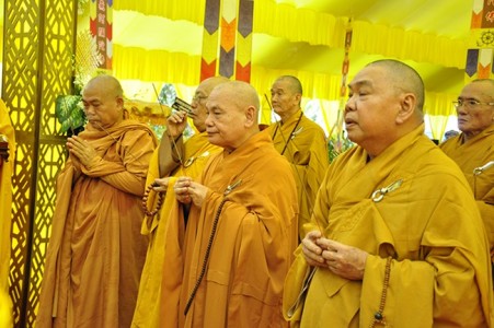 Trung ương GHPGVN viếng tang Hòa thượng Thích Quang Đạo