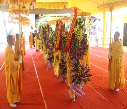 TT. Huế: Các phái đoàn phúng viếng lễ tang cố Hòa thượng Thích Chơn Thiện