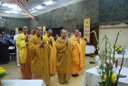 Ba Lan: Đại lễ Vu lan tại thành phố Krakow