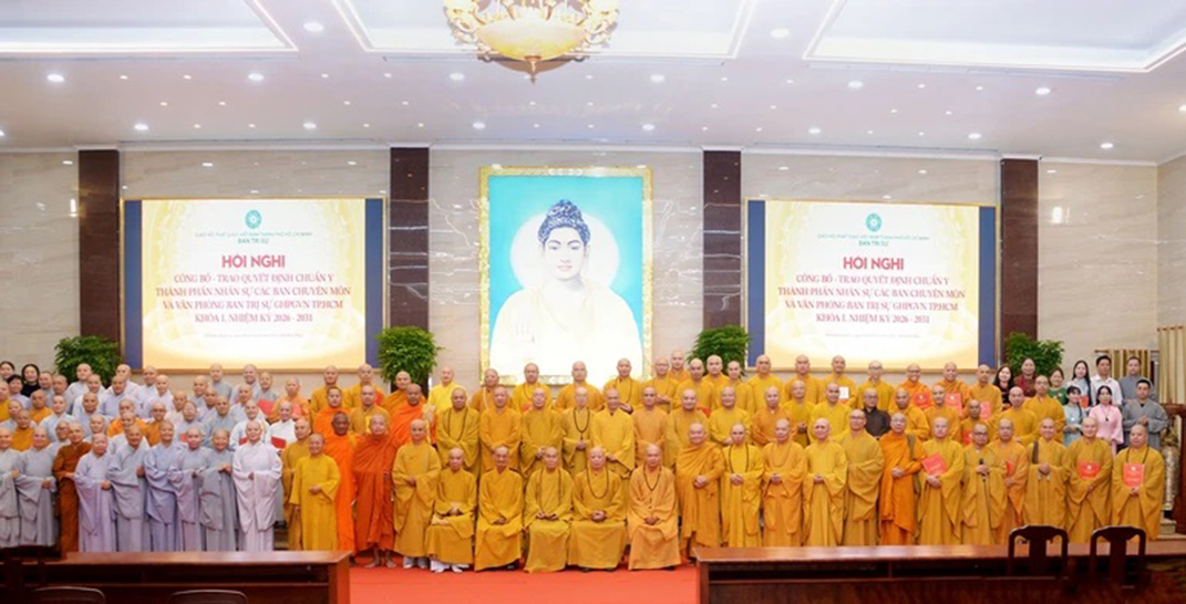 quyet-dinh-chuan-y-va-bo-nhiem-nhan-su-cac-ban-chuyen-mon.jpg