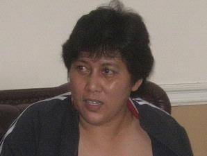 Video clip: Người phụ nữ mọc dây kim loại trong dạ dày