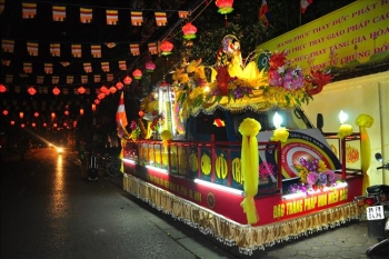 Chùa Lý Triều Quốc Sư tổ chức Đại lễ Phật Đản PL2558 - DL2014