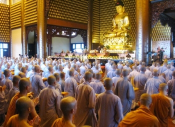 Nhân ngày nhà giáo: Nghĩ về tập thể hoằng pháp viên tiềm năng