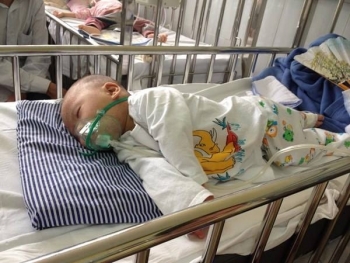 Nhật ký xúc động của một phóng viên từ tâm dịch sởi