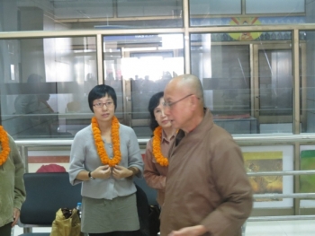 Tọa đàm "Khi mặt trời lên”