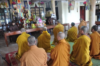 Tăng Ni Phật giáo Thủ đô đỉnh lễ khánh tuế Đức Pháp Chủ